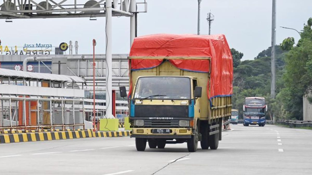Truk Tol Dibatasi 13-29 Maret Mudik Lebaran 2026
